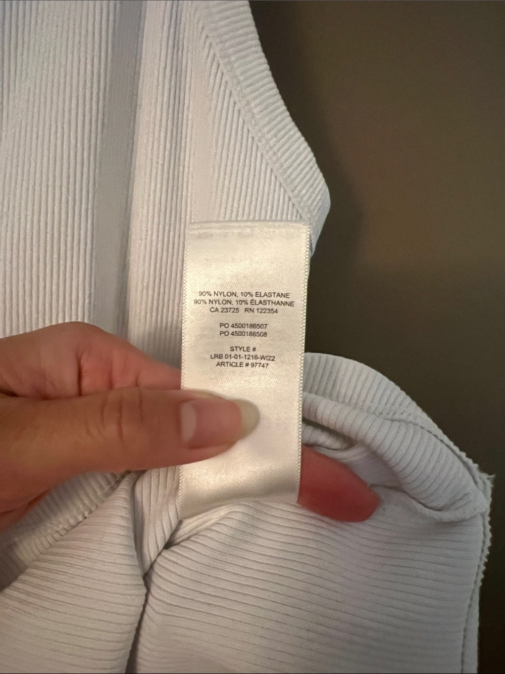 Aritzia Babaton Senna Formarib Tank - White - Size Small - Picture 7 of 7